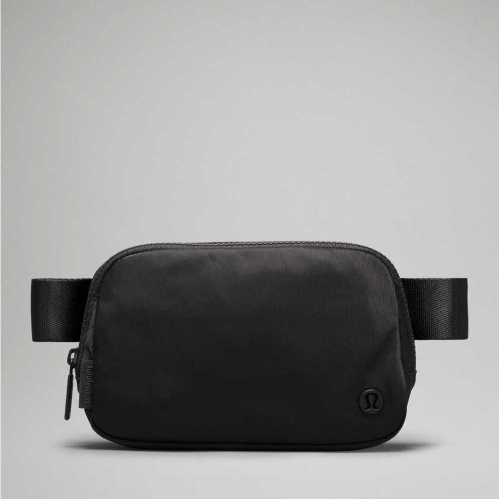 Lululemon Crossbody Belt Bag
